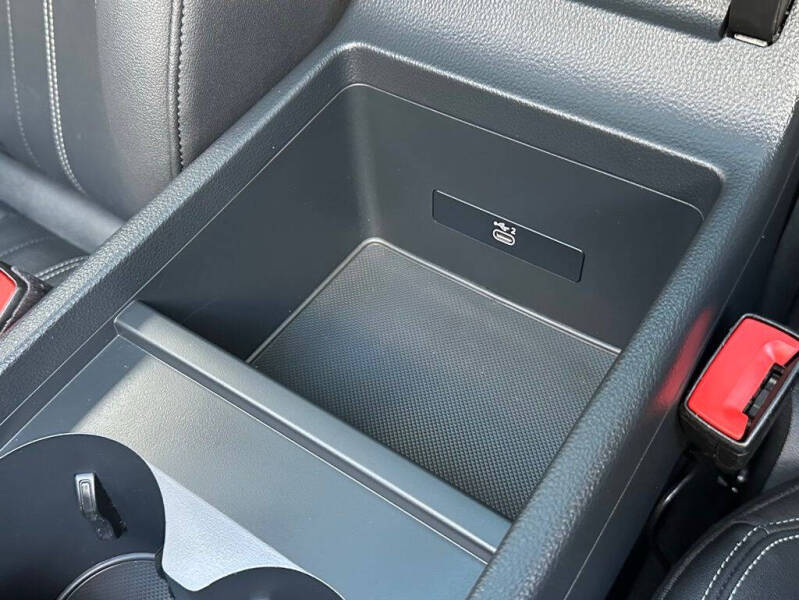 2023 Audi Q5 quattro Premium 40 TFSI