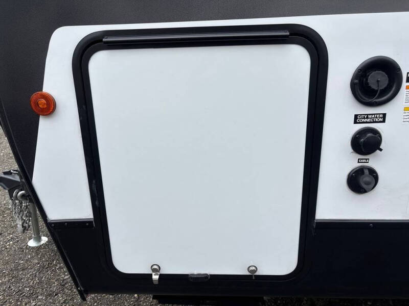 2025 Prime Time RV Tracer