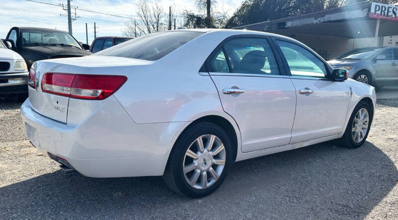 2010 Lincoln MKZ