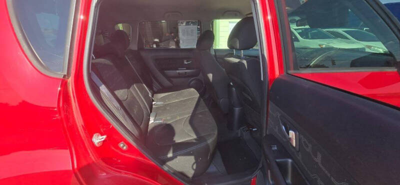 2012 Kia Soul +