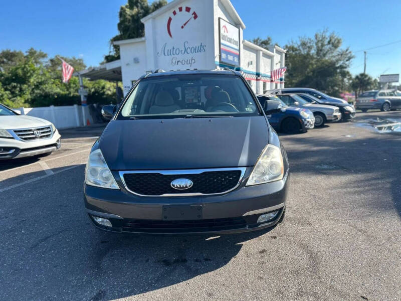 2014 Kia Sedona LX