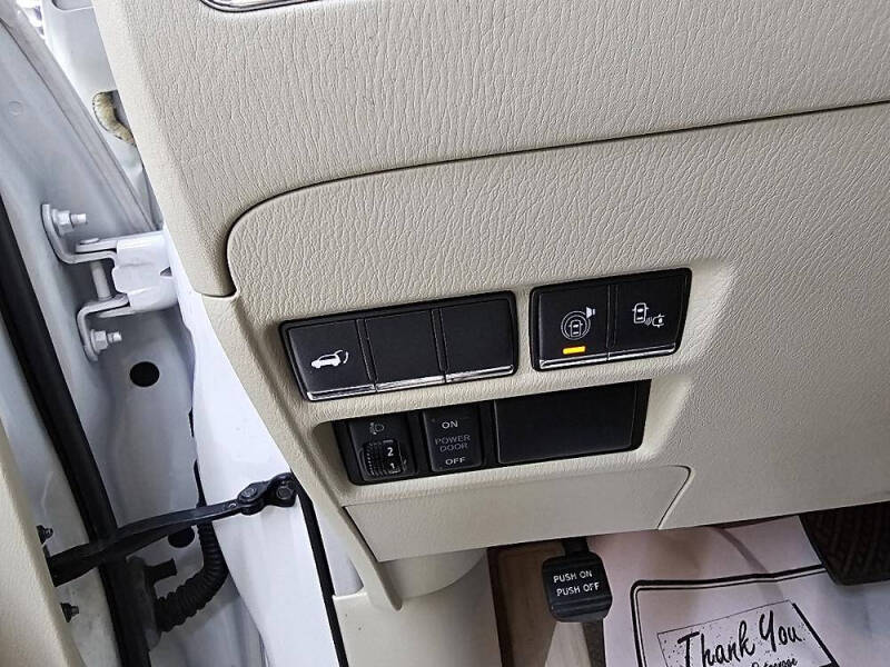 2016 Infiniti QX80