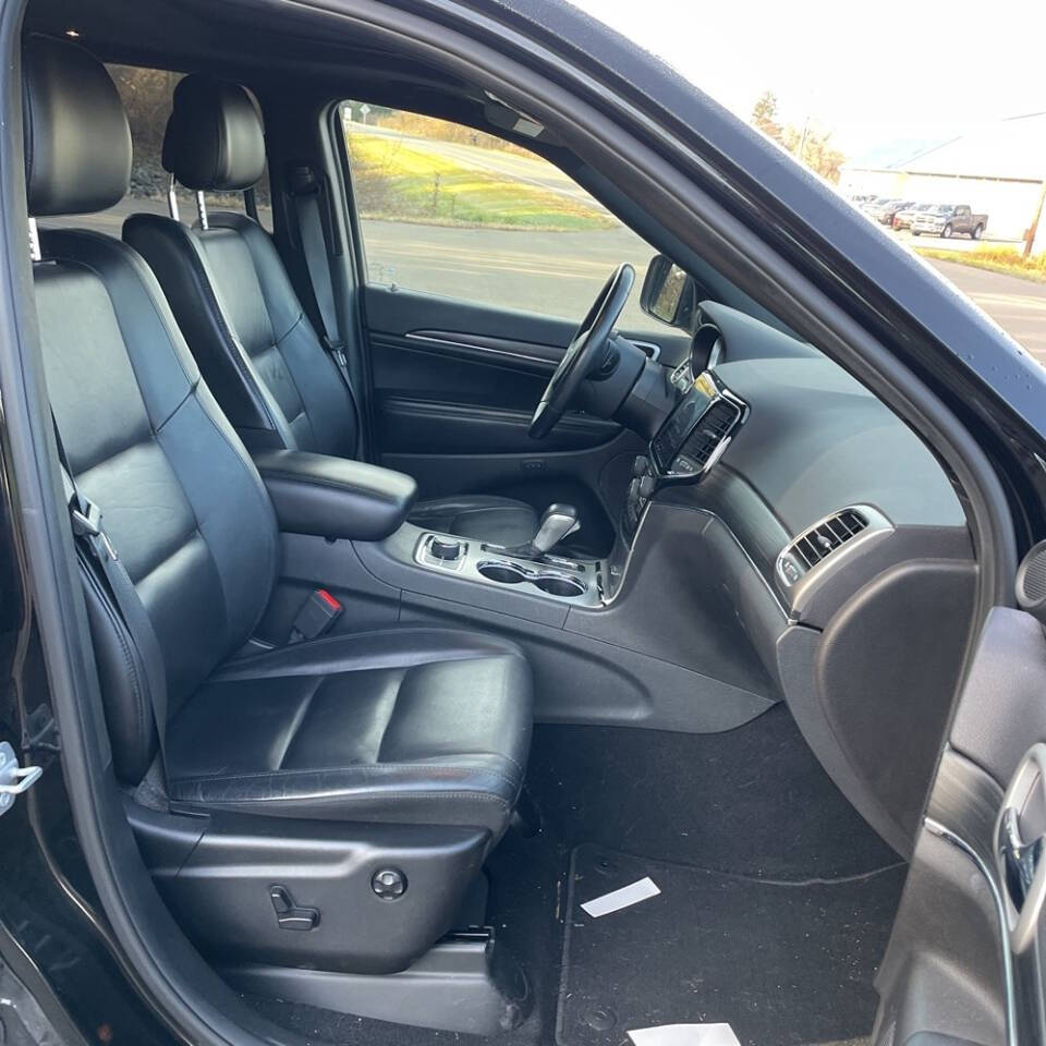 2019 Jeep Grand Cherokee for sale at JM4 Auto in Webster, NY