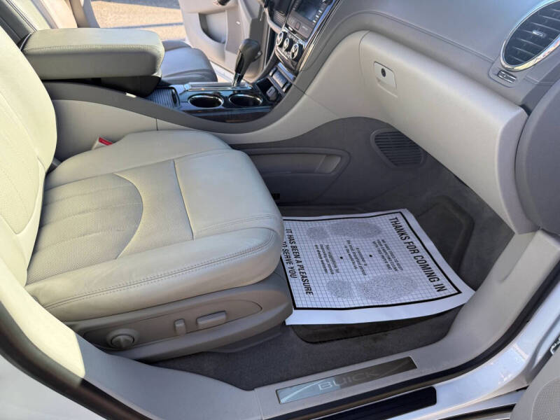 2017 Buick Enclave Leather