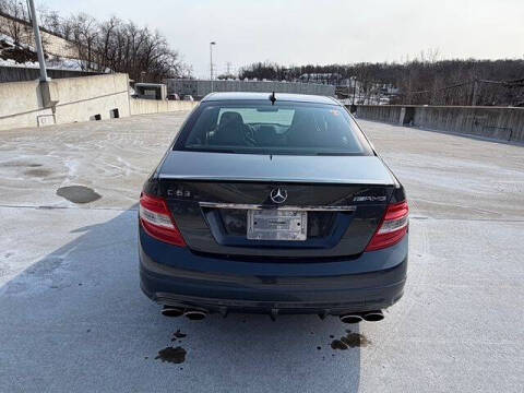 2010 Mercedes-Benz C-Class C 63 AMG