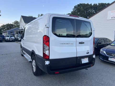 2023 Ford Transit 250