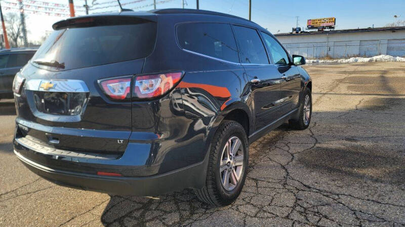 2017 Chevrolet Traverse LT