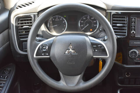 2018 Mitsubishi Outlander ES