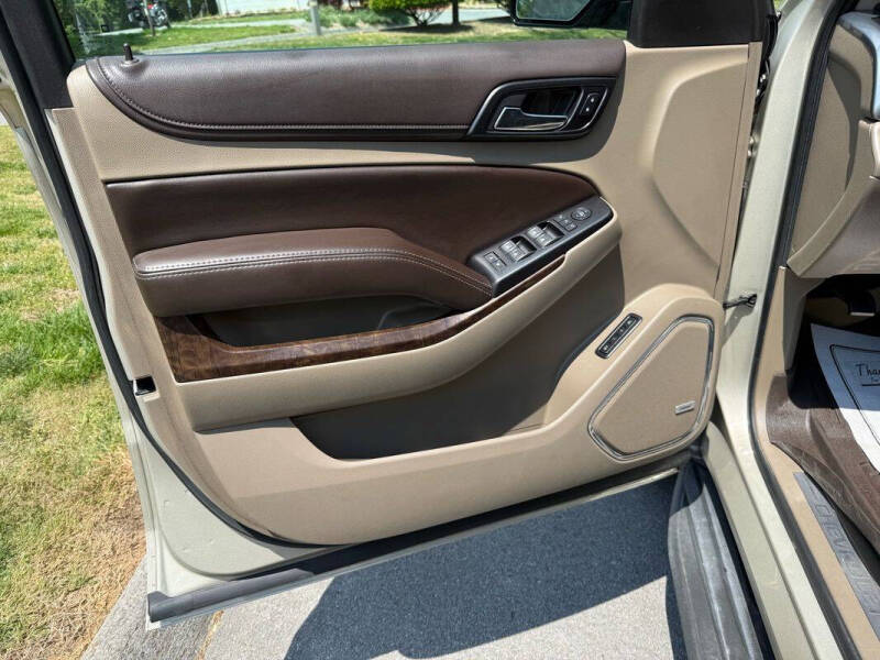 2016 Chevrolet Suburban LT