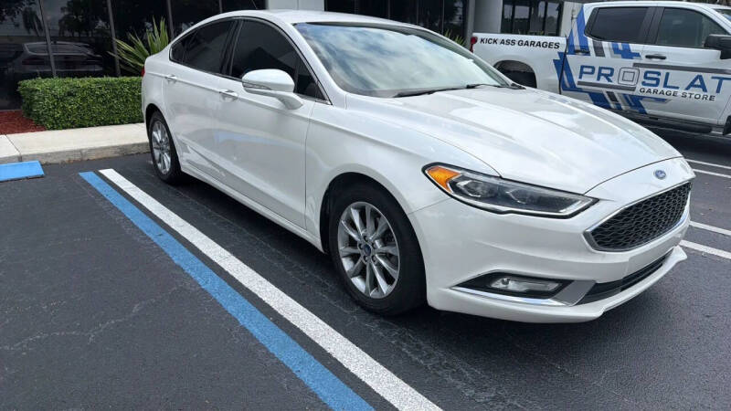 2017 Ford Fusion SE