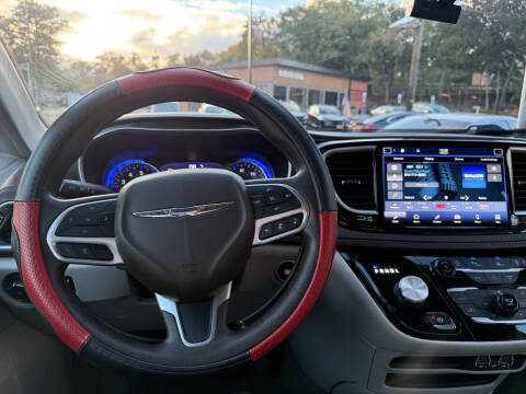 2021 Chrysler Pacifica Touring