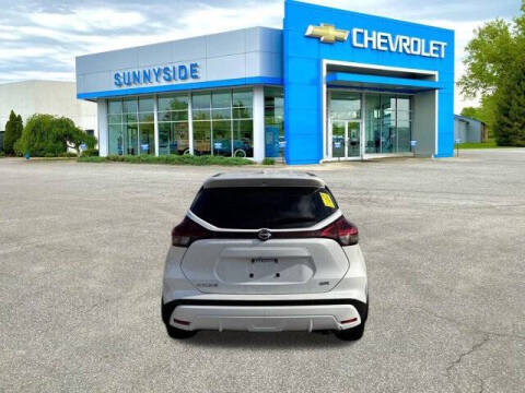 2024 Nissan Kicks SR