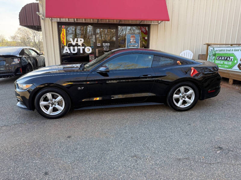 2017 Ford Mustang V6