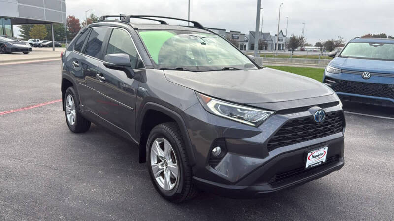2020 Toyota RAV4 Hybrid XLE