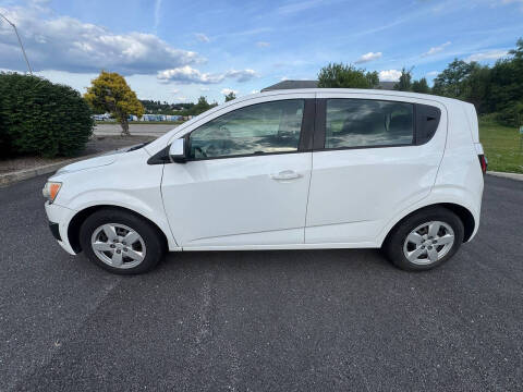 2016 Chevrolet Sonic LS Auto