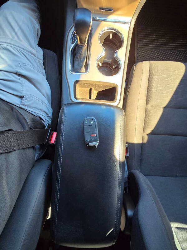 2016 Jeep Grand Cherokee Laredo E