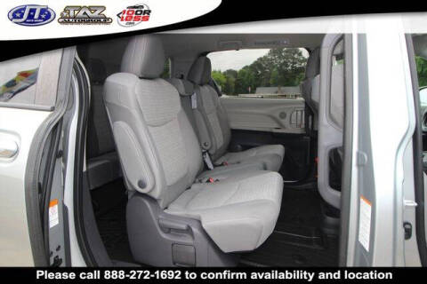 2021 Toyota Sienna LE 8-Passenger