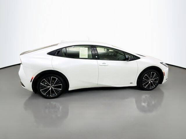 2024 Toyota Prius XLE