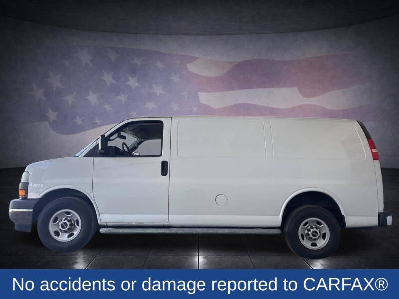 2018 GMC Savana 2500
