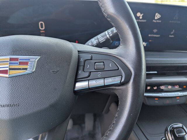 2024 Cadillac XT4 Premium Luxury