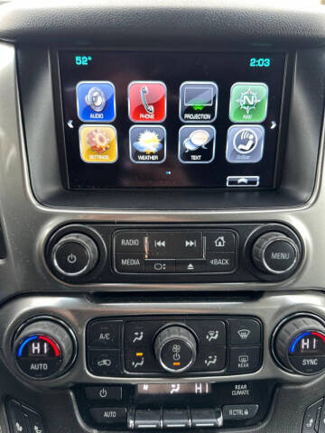 2017 Chevrolet Suburban LT