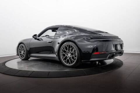 2025 Porsche 911 Carrera