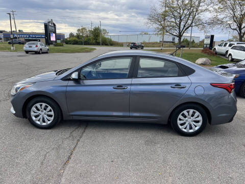 2020 Hyundai Accent SE