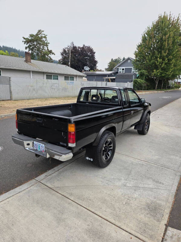 1993 Nissan Truck SE V6