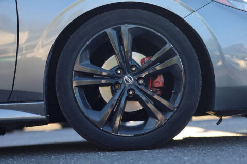 2020 Nissan Sentra SR