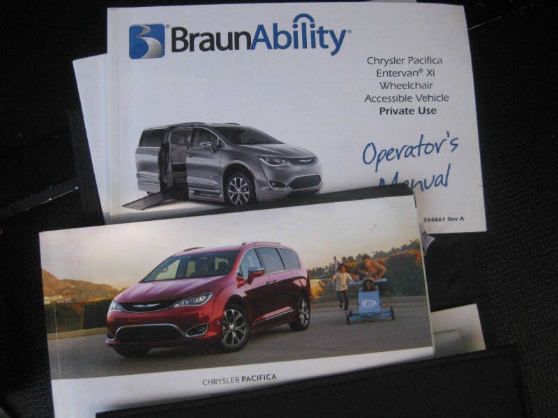 2018 Chrysler Pacifica Touring L Plus