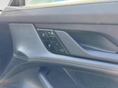 2020 Porsche Taycan 4S