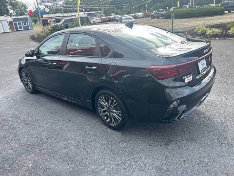 2022 Kia Forte GT Line