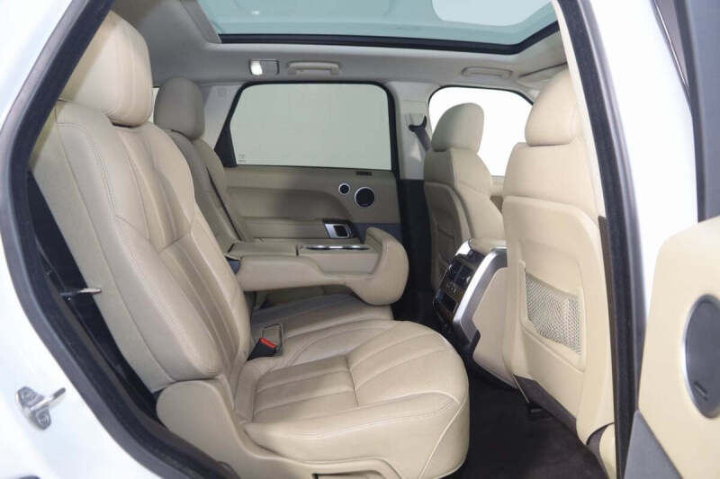 2016 Land Rover Range Rover Sport SE