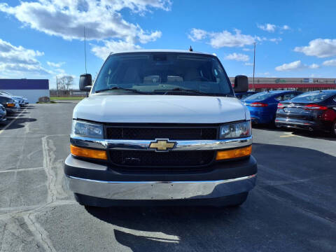 2024 Chevrolet Express LT 3500