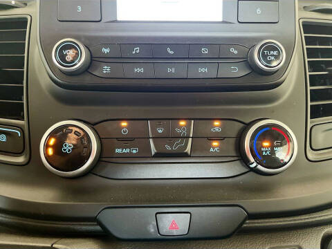2025 Ford Transit