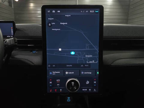 2024 Ford Mustang Mach-E Select