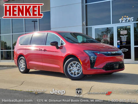 2027 Chrysler Pacifica Select