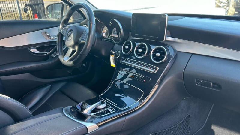 2015 Mercedes-Benz C-Class C 300