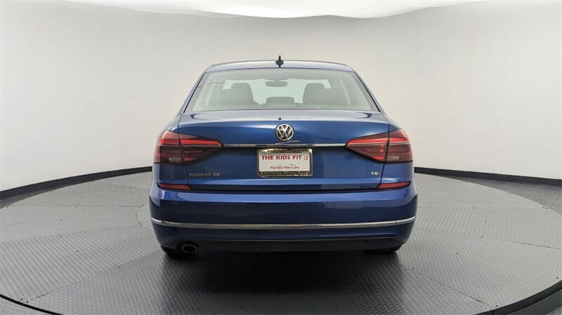 2017 Volkswagen Passat 1.8T SE