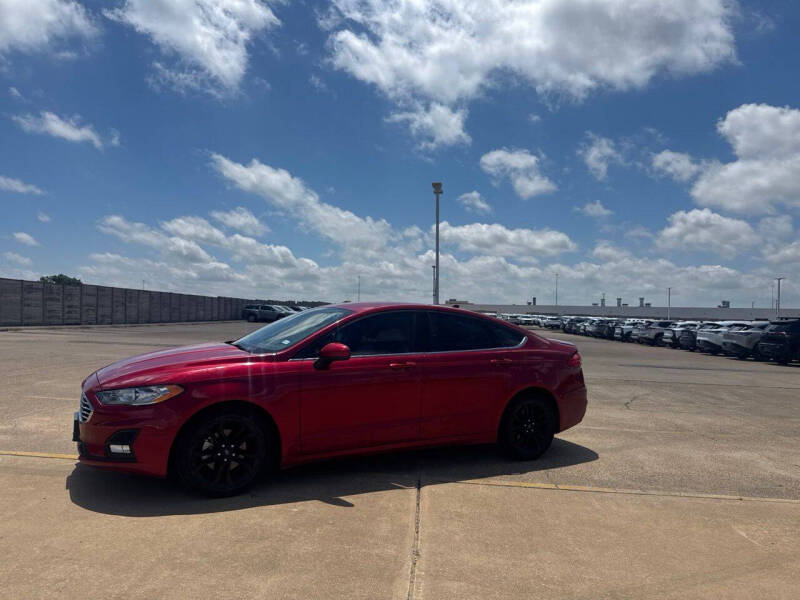 2020 Ford Fusion SE