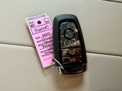 2025 Lincoln Nautilus Hybrid Premiere