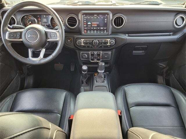 2022 Jeep Gladiator Overland