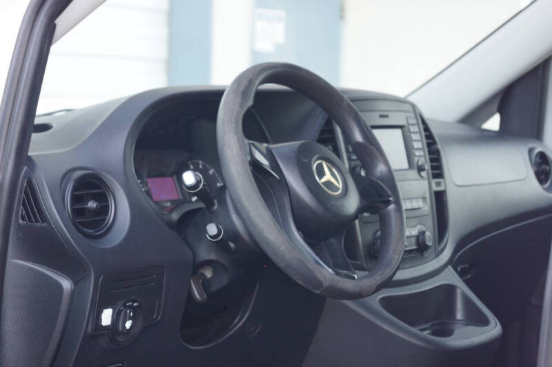 2018 Mercedes-Benz Metris Passenger