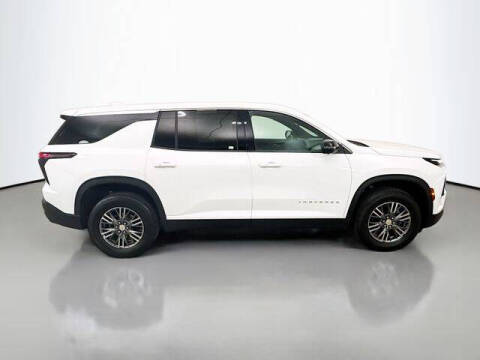 2024 Chevrolet Traverse LS