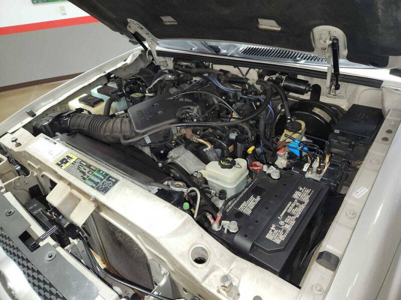 2002 Ford Explorer Sport Trac Value