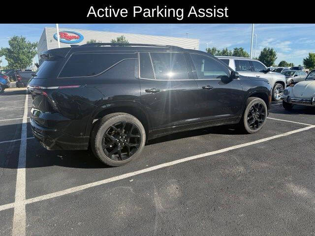 2025 Chevrolet Traverse RS