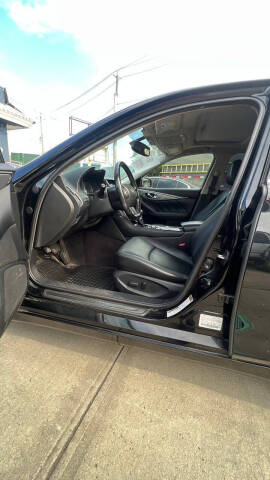 2016 Infiniti Q50 2.0T