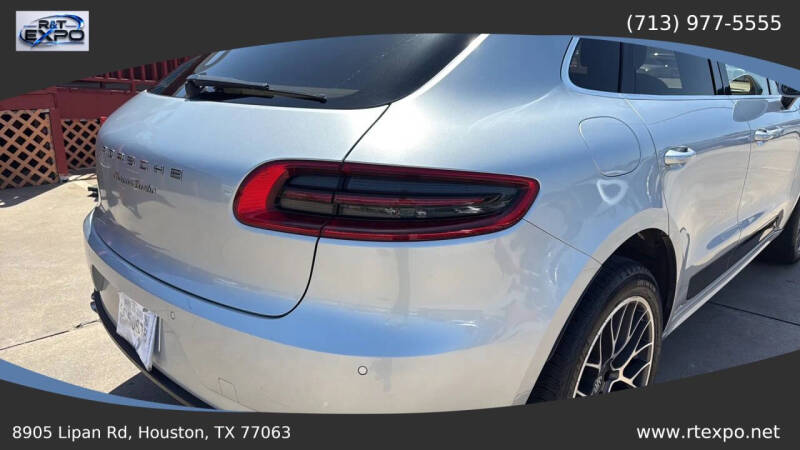 2015 Porsche Macan Turbo