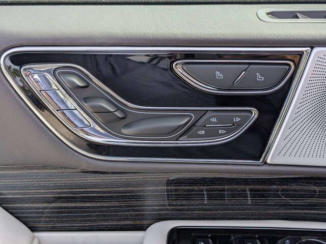 2024 Lincoln Navigator Black Label