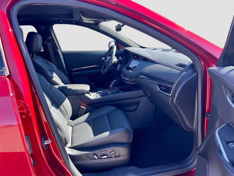 2023 Cadillac XT4 Sport